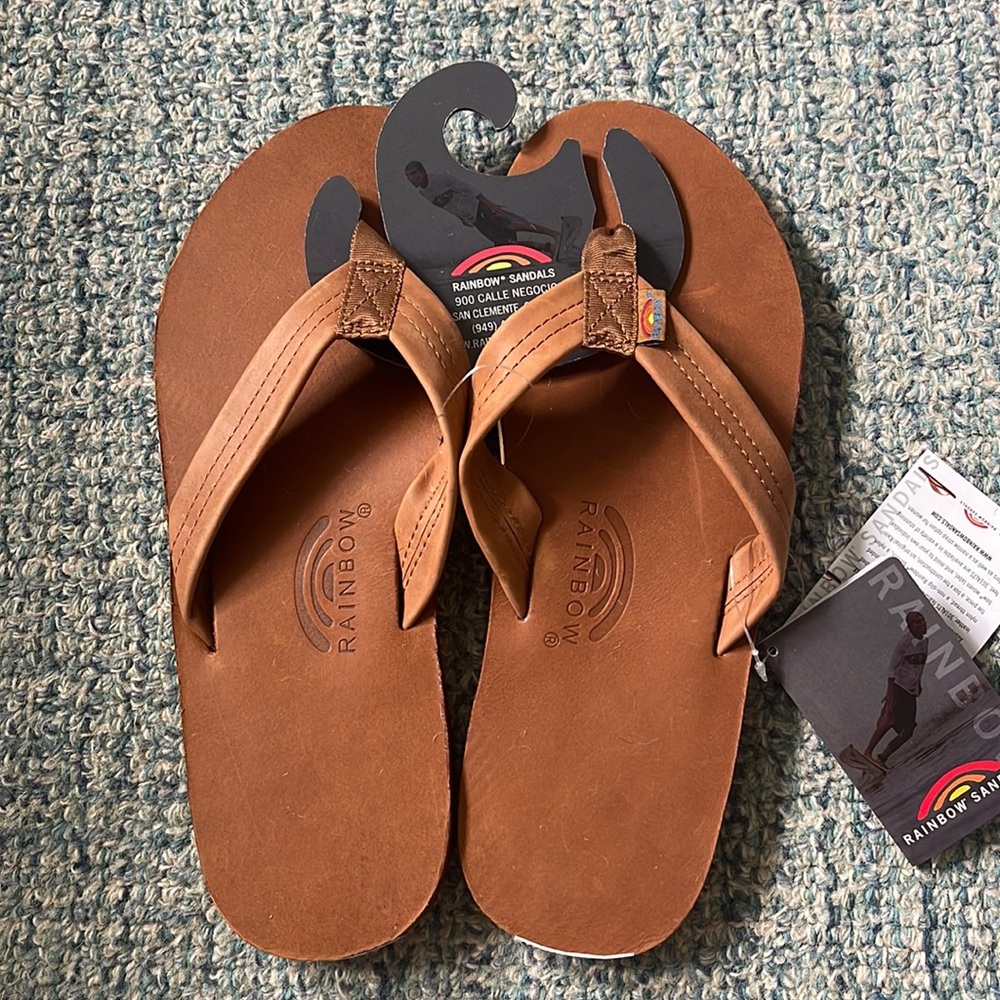 NWT Men’s Rainbow Flip Flops